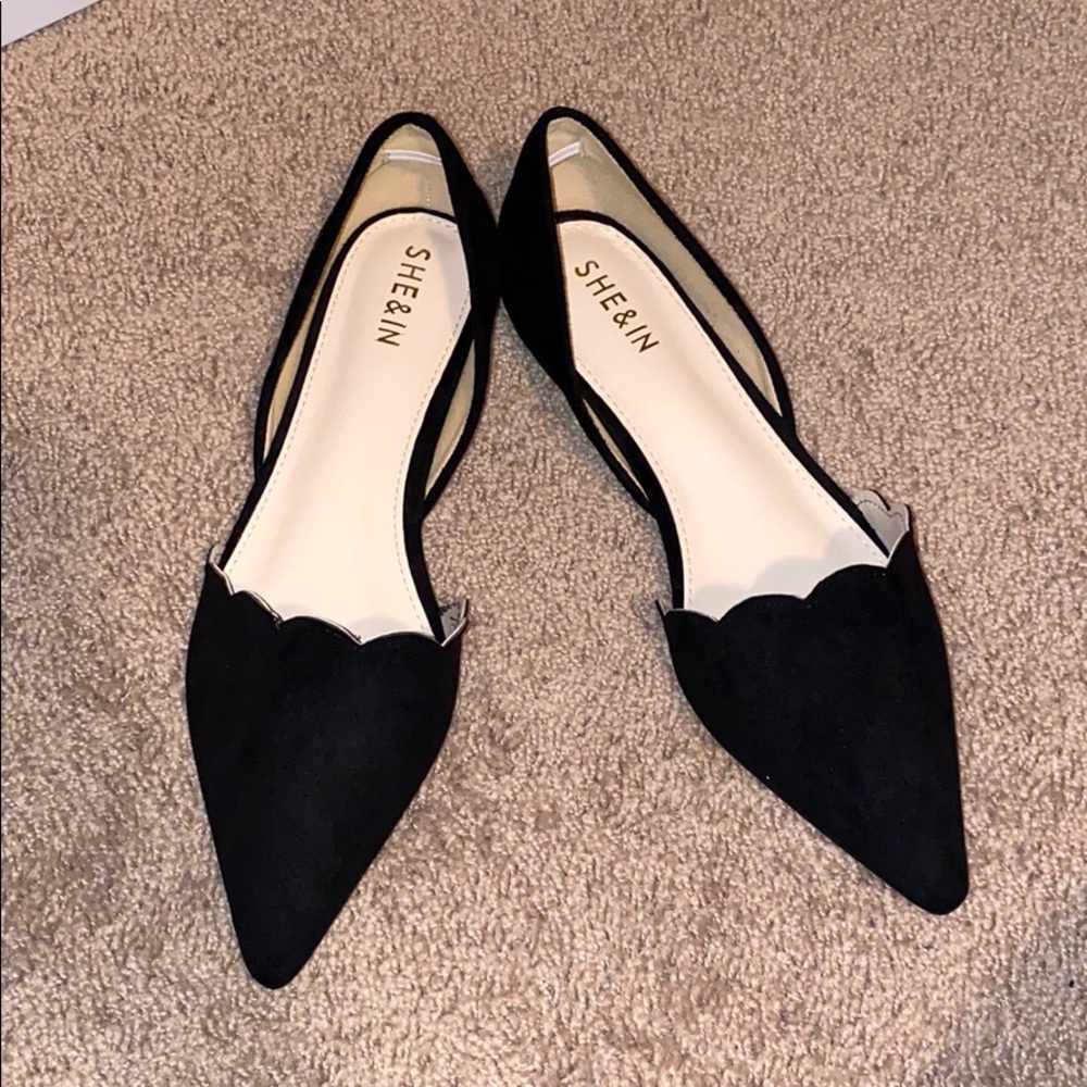 Black Classy Flats 🖤 NWOT